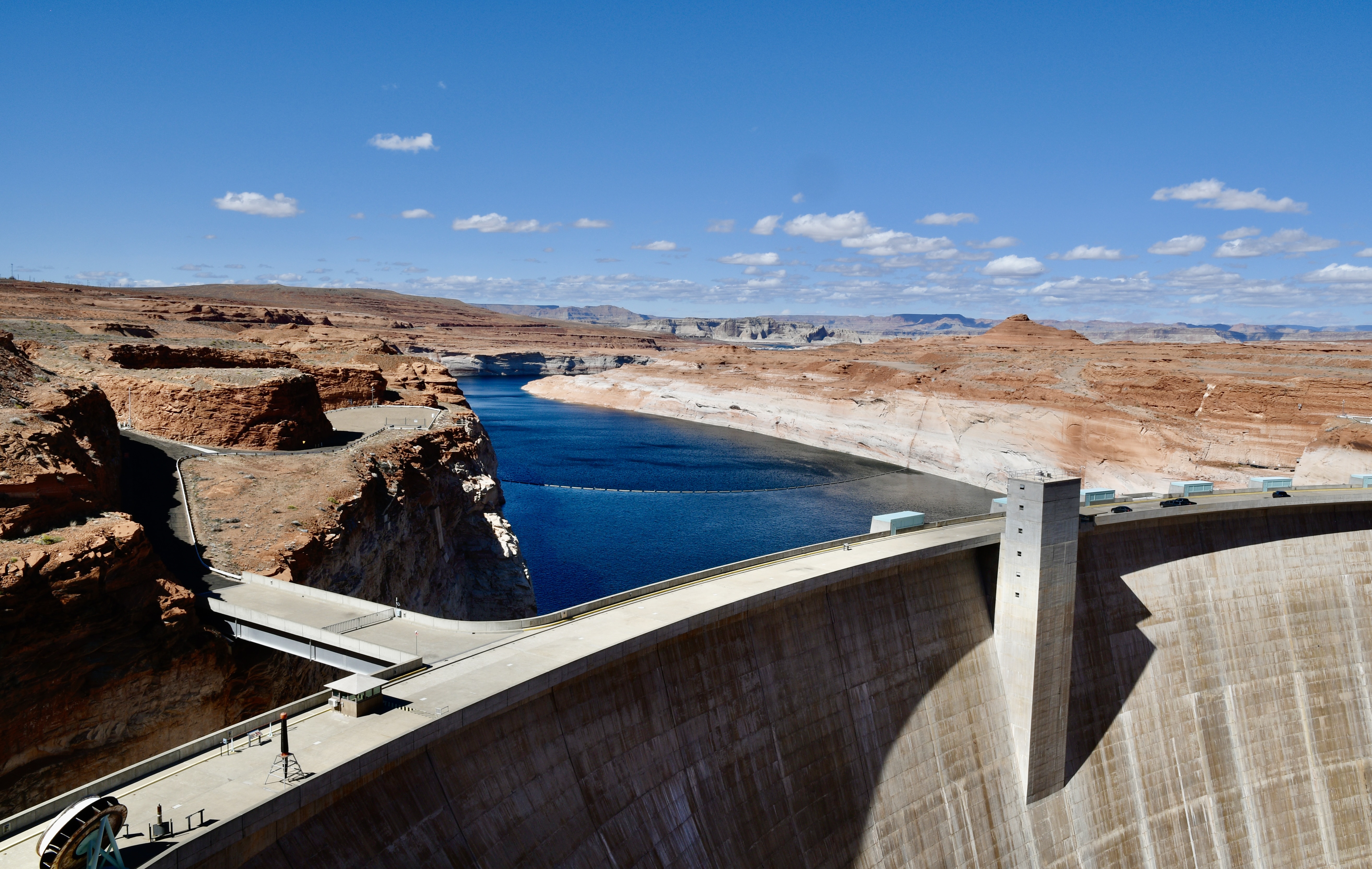 Glen Canyon Dam and Lake Powell. (Photo by Dennis McKenna)