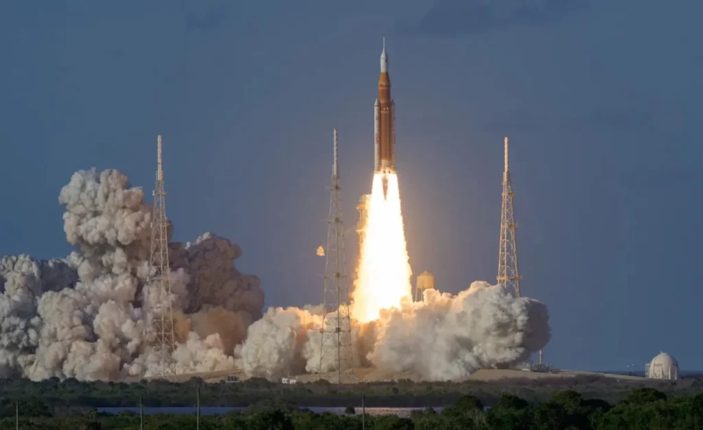 Liftoff of the SLS rocket carrying NASA's Artemis II mission to the moon. April 1, 2026.