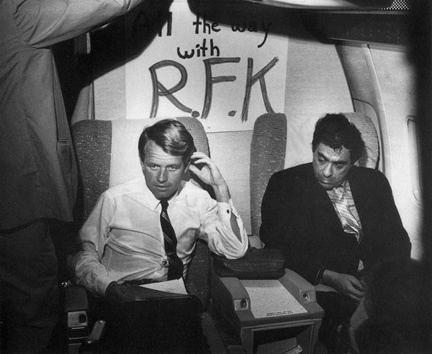 Richard Godwin and Robert Kennedy on the campaign plane in 1968.